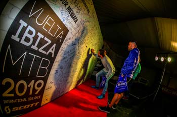 DAVID ARROYO DURAN General Ibiza 2019 04