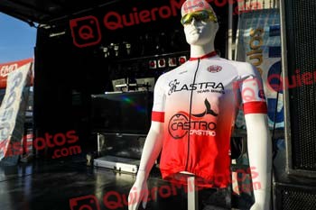 Castro Castro 2023 00032