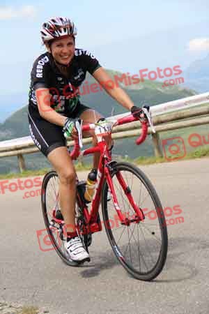 MARTHA CELIA ROBLES VILLEGAS Lagos 2014 10064