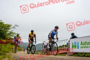 OSCAR ARRAZOLA SAMPER Lagos 2025 070520