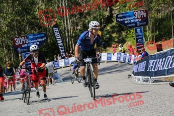 INIGO GESTO CASTROMIL GF Ezaro 2022 08244