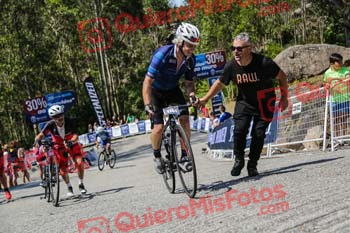 INIGO GESTO CASTROMIL GF Ezaro 2022 08246