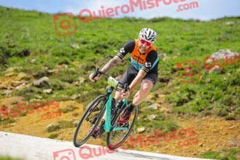 GORKA BLANCO BURGUI Irati Xtrem 2023 17566
