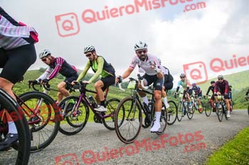 ZIGOR ARAKAMA OGUETA Irati Xtrem 2024 26343