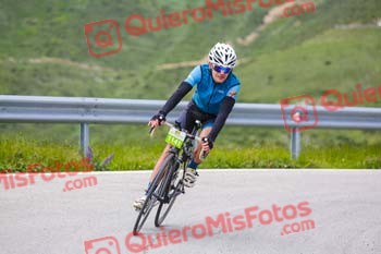 ION CORTAZAR URIBE Irati Xtrem 2024 22909