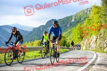 MONTSE GALECH BARRICAT La Peluso 2022 13645
