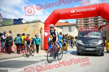 HUGO GARNICA CATALA La Peluso 2022 18898