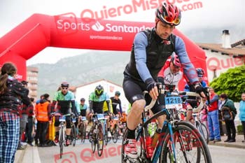 ALFREDO ALMARZA FERNANDEZ La Peluso 2022 00476