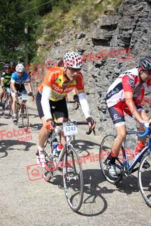 GUSTAVO ADOLFO BECKER LASSO QH 2014 21329