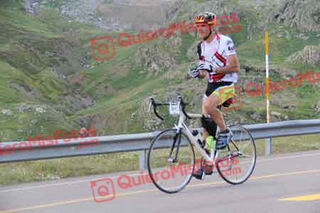 ALVARO PAEZ BORDA QH 2014 09312