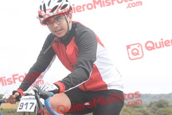 IVAN MARTIN LEGAZ Rompepiernas 2016 4 02141