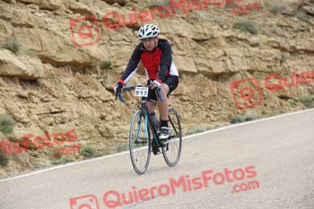 IVAN MARTIN LEGAZ Rompepiernas 2016 4 06385