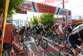 Remences 2023 R 00173