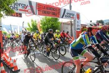 Remences 2023 R 00366