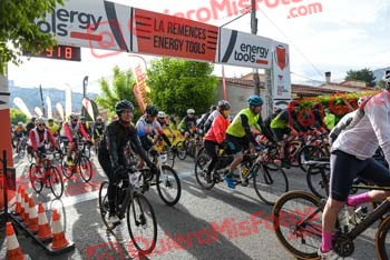 Remences 2023 R 00370