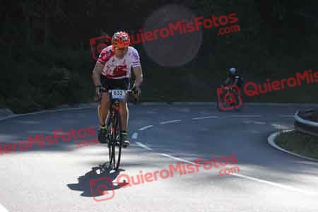 VICENTE ILLERA SANTOS Tondo 2015 03336