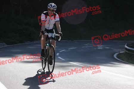 JAUME ISERN RUIZ Tondo 2015 03553