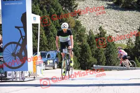 ORIOL SILVESTRE SANGIAO Tondo 2015 17035