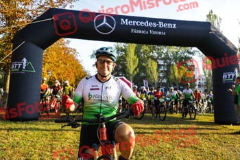 BTT Mercedes Benz 2023 00116