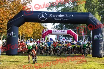 BTT Mercedes Benz 2023 00119