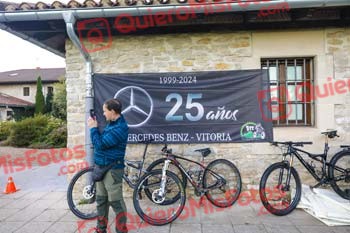 BTT Mercedes Benz 2024 00002