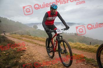 VICTOR TABLADO VARELA Sendas de Isasa 2024 02099
