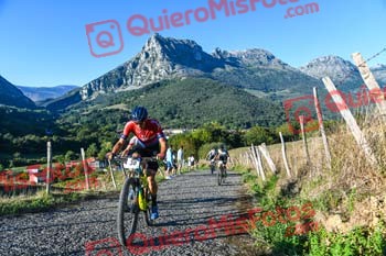 JULEN ZUBERO ALDEKOA Dama Roja 2022 00191