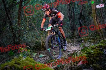 JUAN CARLOS BLAZQUEZ SIERRA Dama Roja 2022 01536