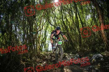 JOSE LUIS RUIZ RAMIREZ Dama Roja 2022 03976