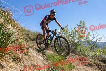 JUAN CARLOS BLAZQUEZ SIERRA Dama Roja 2022 05238