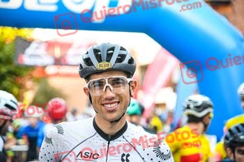 Dama Roja 2022 00008