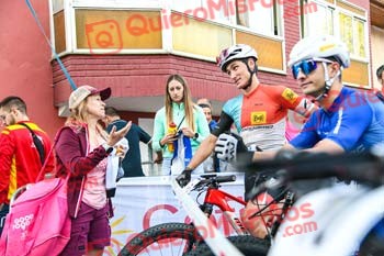 Dama Roja 2022 00011