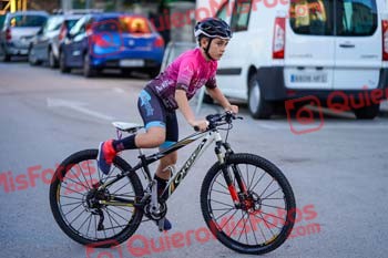 Dama Roja 2022 01348