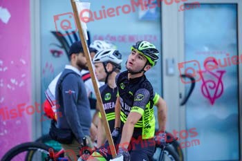 Dama Roja 2022 01349