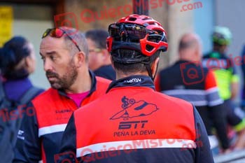 Dama Roja 2022 01355