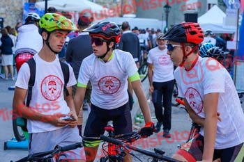 Dama Roja 2022 01360