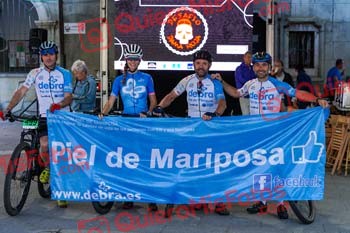 Dama Roja 2022 01366