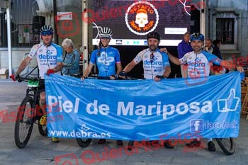 Dama Roja 2022 01367