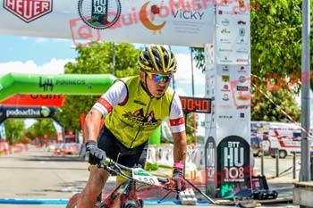 DIEGO SUQUILANDA NEIRA HU108 2019 05243