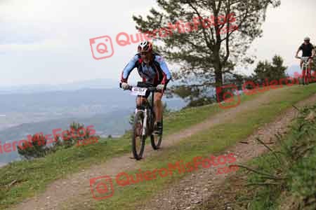 FERNANDO MIGUEL CALVO Pedales 01276