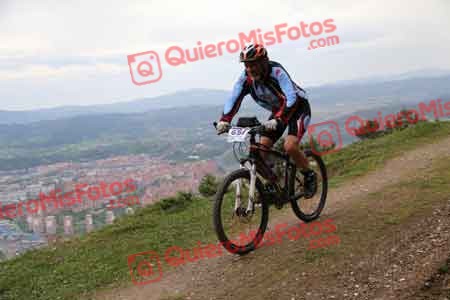 FERNANDO MIGUEL CALVO Pedales 01278