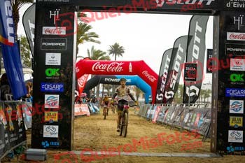 HIBAN PALACIOS Ibiza 2019 6 08613