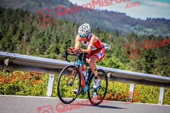 KATJA BLOMQVIST Bizkaia Triathlon 2019 01576